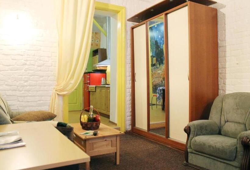 דירת חדר, Calipso