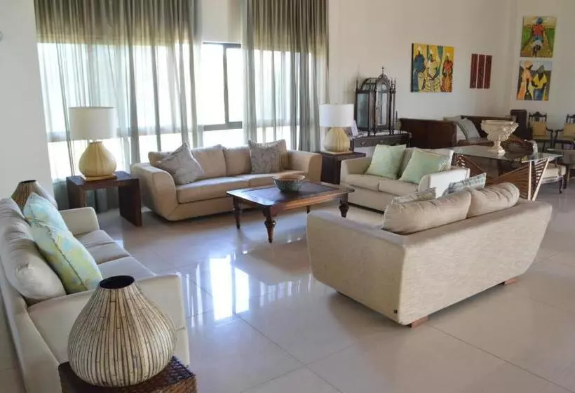 سوییت با چشمانداز استخر, Catussaba Suites Resort