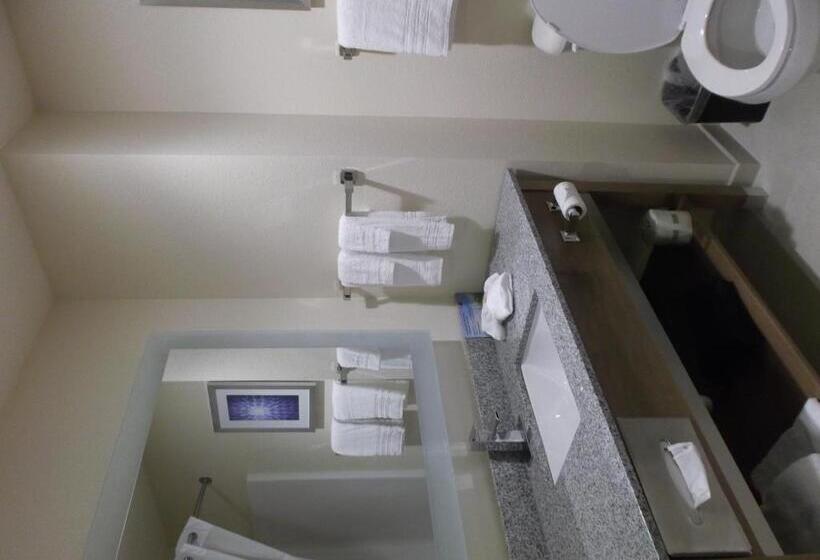 带大床的标准间, Days Inn & Suites By Wyndham Caldwell