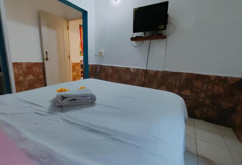 آپارتمان 1 خوابه همکف, House Jardin Del Caribe