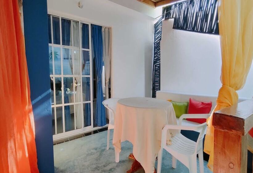 آپارتمان 1 خوابه همکف, House Jardin Del Caribe