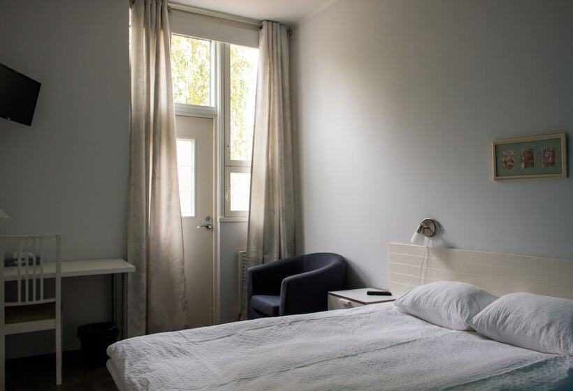 غرفة قياسية, Lapin Satu