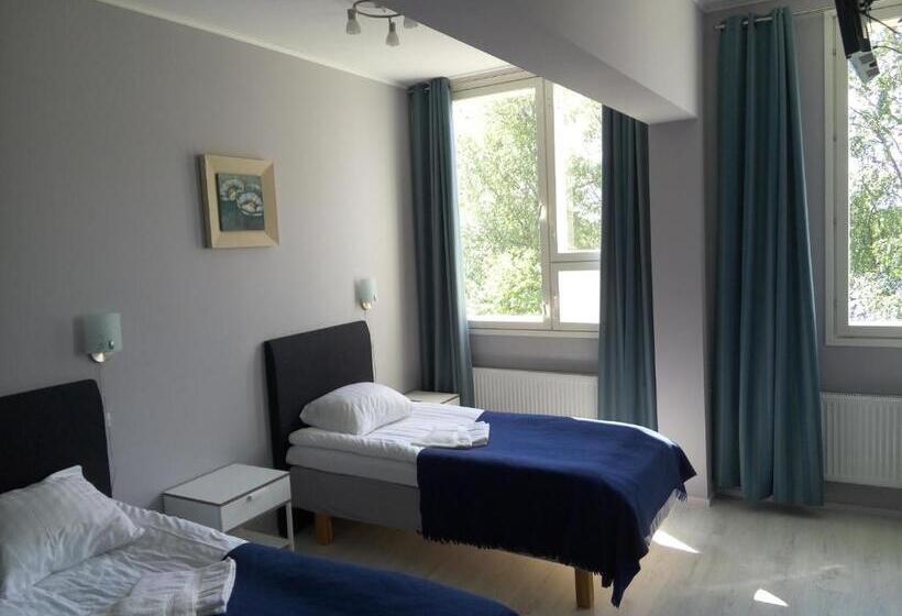 غرفة أساسية, Lapin Satu