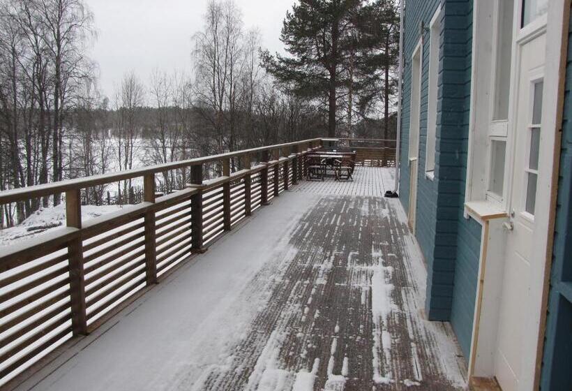 غرفة عائلية, Lapin Satu