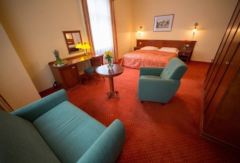 Quarto Deluxe, Lázeňská Léčebna Mánes