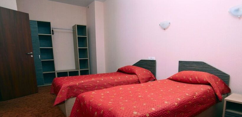 اتاق لوکس, Premier