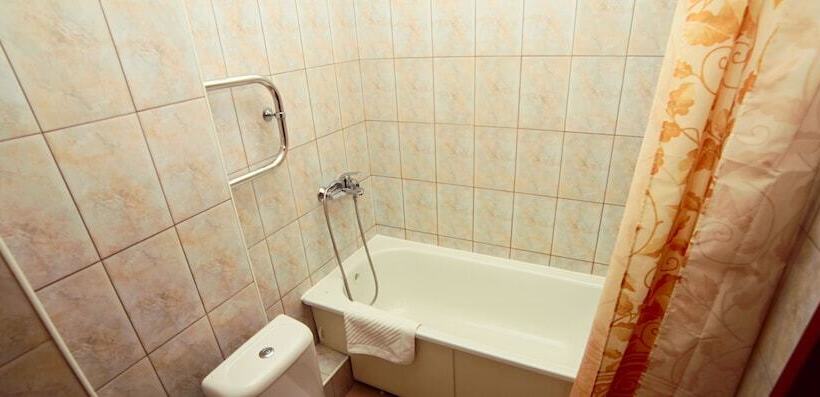 اتاق لوکس, Premier