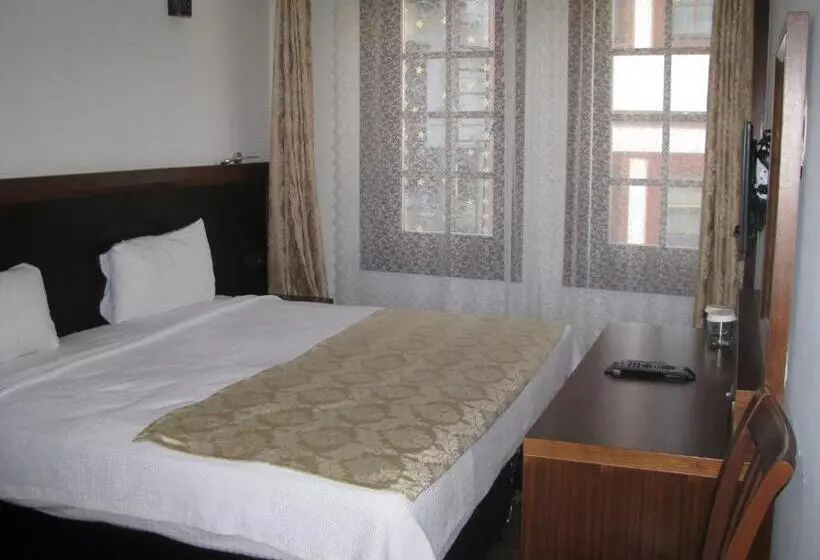 اتاق استاندارد, Simre Otel