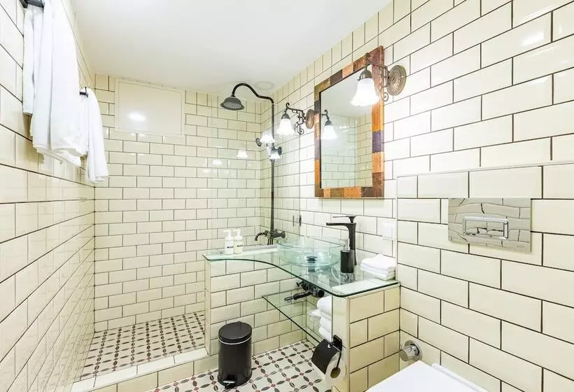 ファミリールーム, Villa Pera Suite