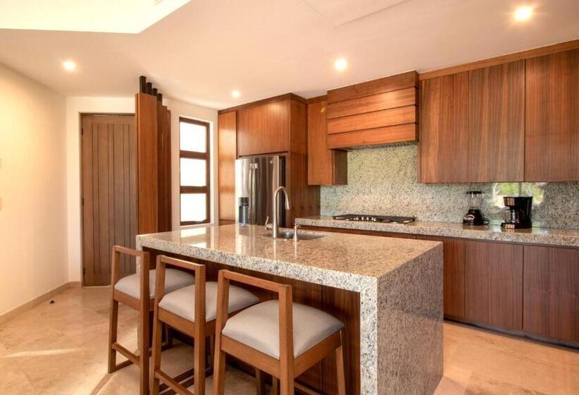 Апартаменты 1 Спальня Нижний Этаж, Bohari Palmilla