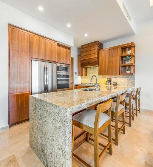 Апартаменты Пентхаус 1 Спальня, Bohari Palmilla