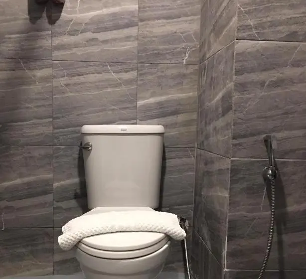 اتاق استاندارد, 43 Home