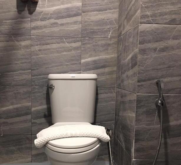 اتاق لوکس با تخت بزرگ, 43 Home