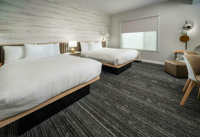 标准工作室, Towneplace Suites By Marriott Louisville Downtown
