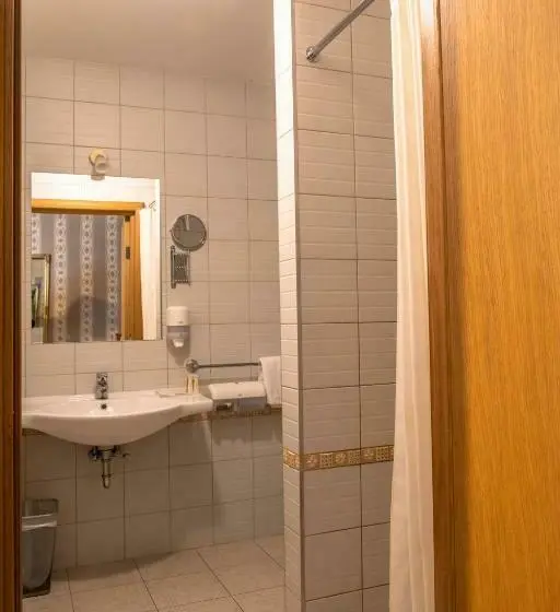 اتاق لوکس, Motelis Smakų Smakas