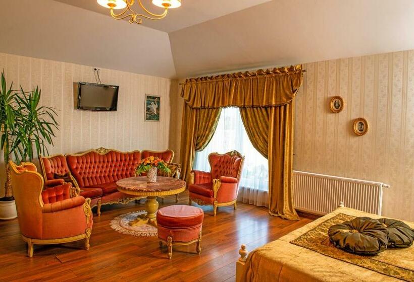 اتاق لوکس, Motelis Smakų Smakas