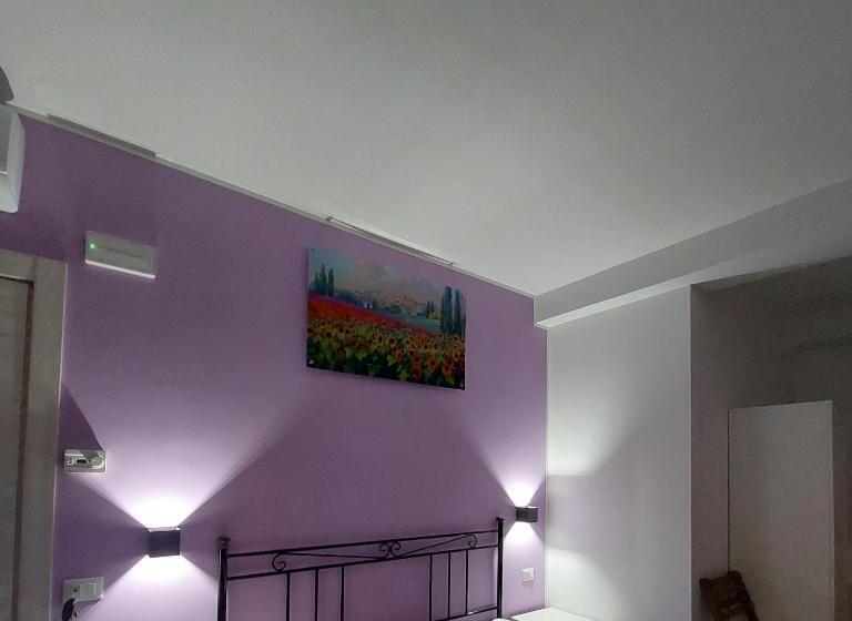 スタンダードルーム, Affittacamere 24h