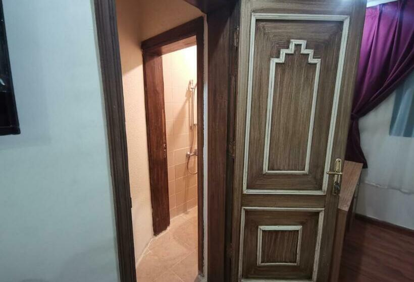 经济房, فندق اجنحة طيبة