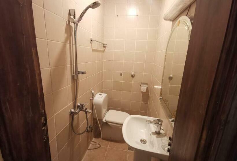 经济房, فندق اجنحة طيبة