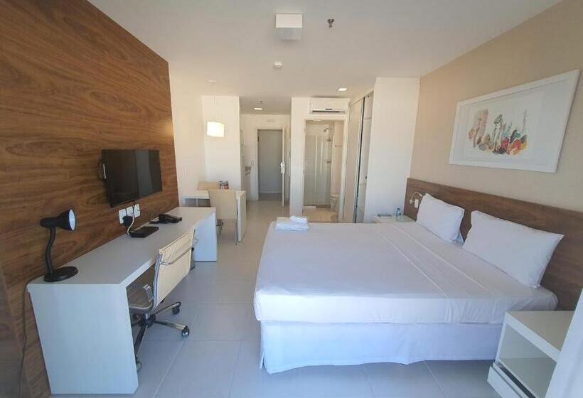 수피리어 스위트, Fusion Express By Rei Dos Flats