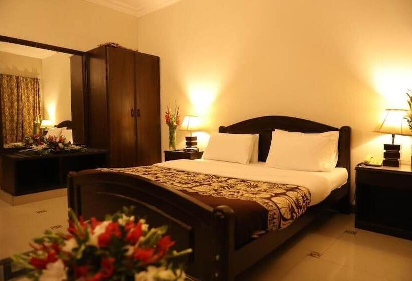 اتاق لوکس, The Mark