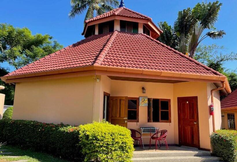 Вилла 2 Спальни, The Pace Phuket Boutique Resort