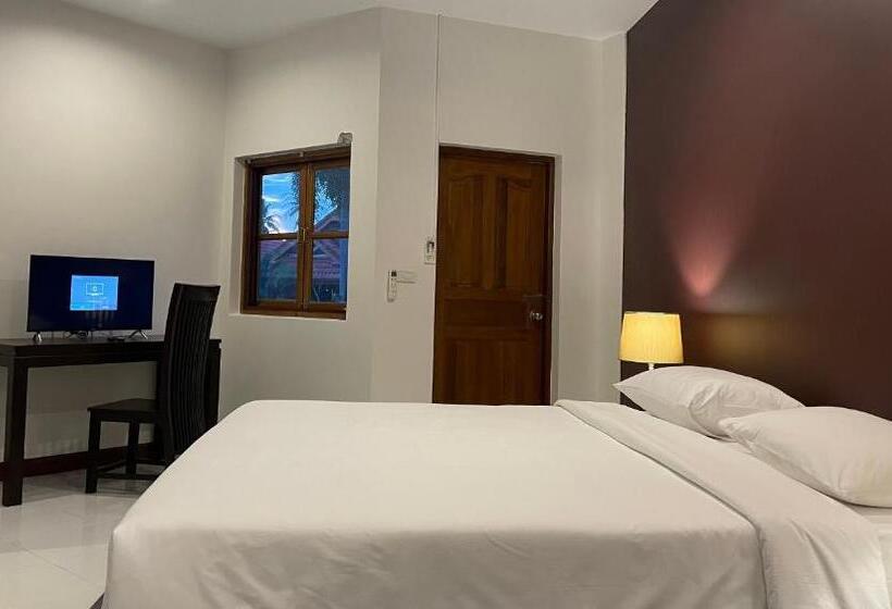 Вилла 2 Спальни, The Pace Phuket Boutique Resort