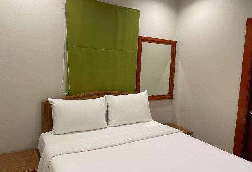 Вилла 1 Спальня Вид на Сад, The Pace Phuket Boutique Resort