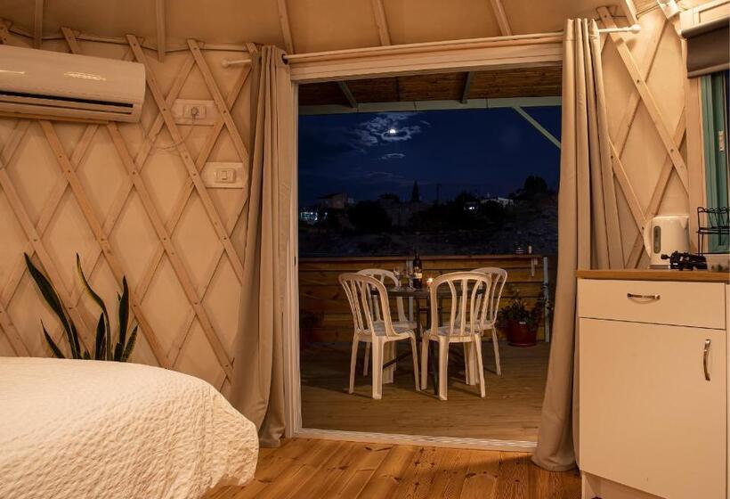 Студия Deluxe, Moonlight Suite Arad צימר אור הירח, ערד