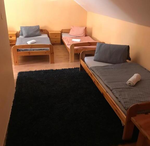 Четырехместный Номер Стандарт, Penzion Kupfer