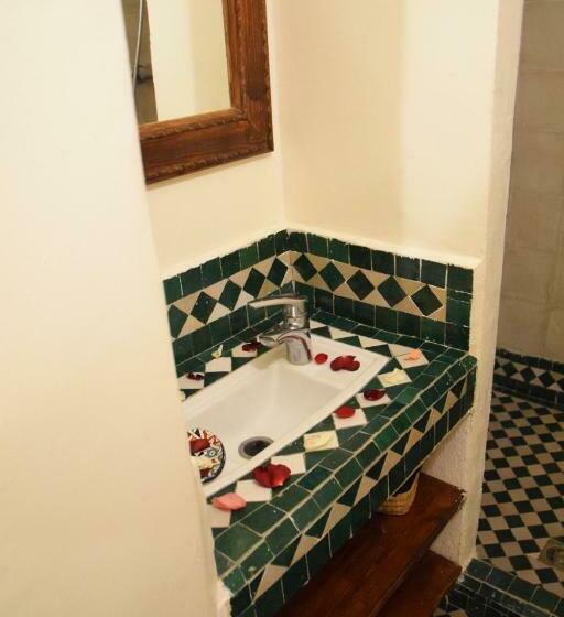 اتاق لوکس, Riad Dar Omar