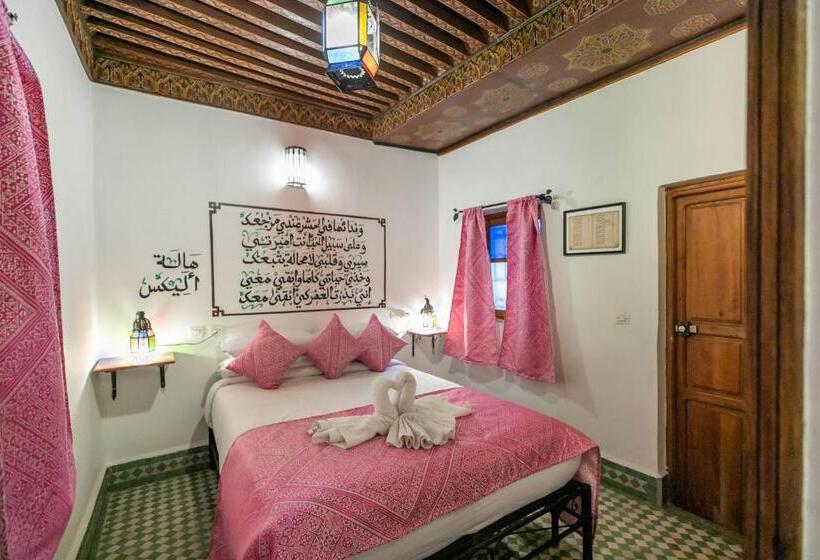 اتاق لوکس, Riad Dar Omar