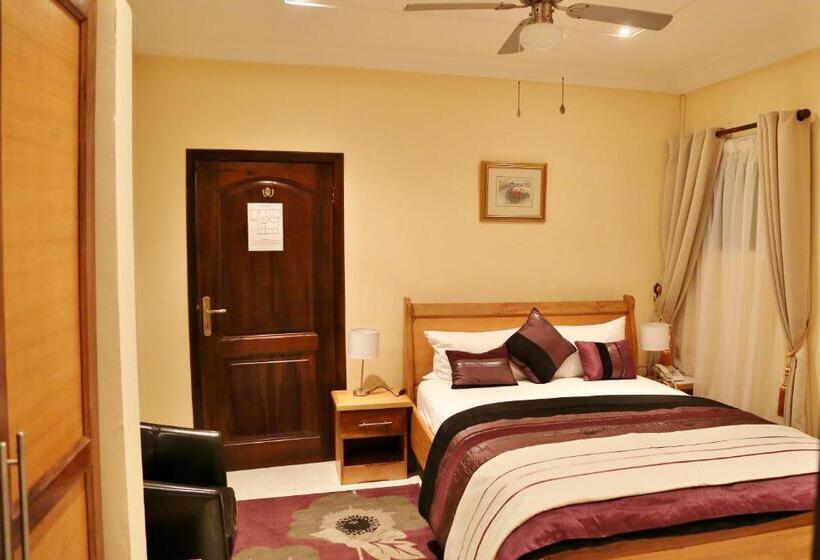 חדר סטנדרט, Eden Vale