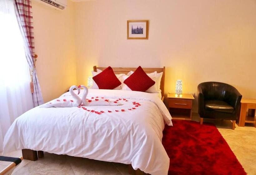 חדר דלוקס, Eden Vale