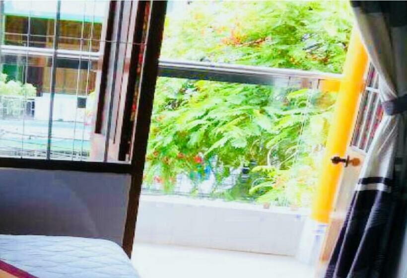 اتاق استاندارد چهار تخته, Hồng Hạc Nha Trang