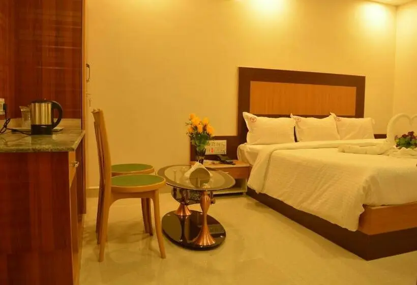 Standard Yhden Hengen Huone, Sri Sarvesha Residency Temple View
