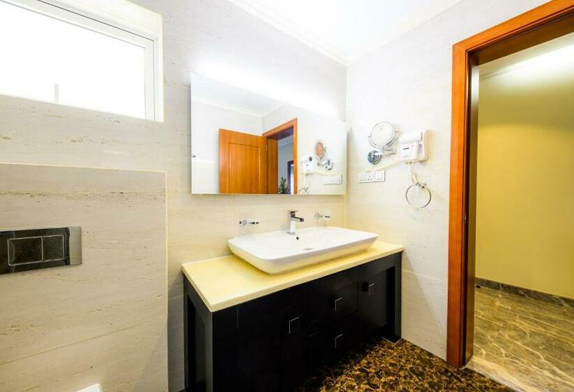 Номер Стандарт с Балконом, Boutique Villa Bougainvillea