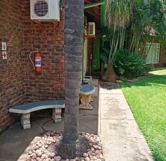 חדר משפחתי, De La Rose Guesthouse