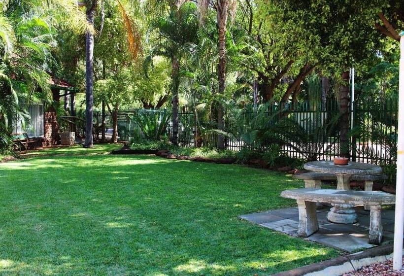 غرفة عائلية, De La Rose Guesthouse