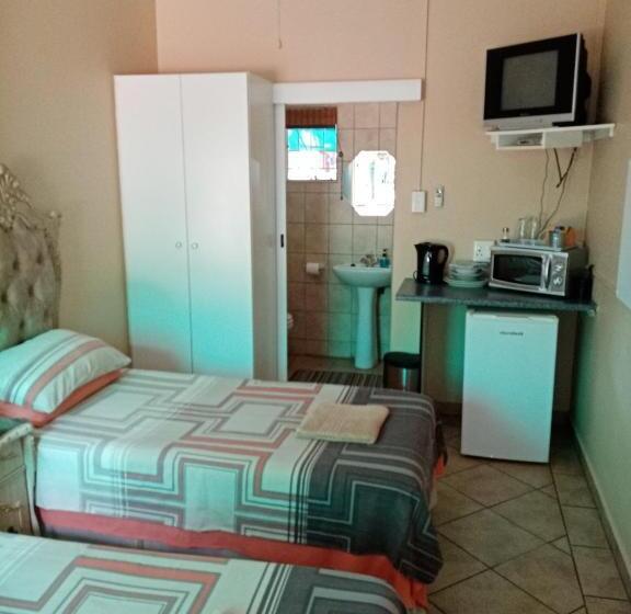 Номер Economy, De La Rose Guesthouse