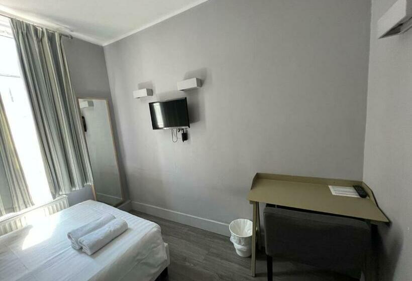 带共用浴室的标准房间, Petticoat Accommodations