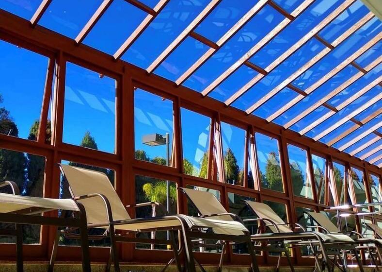 발코니가 있는 스위트, Cond Vista Azul