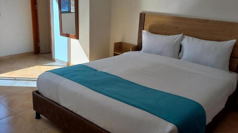 غرفة قياسية, Royal Cid Bogota