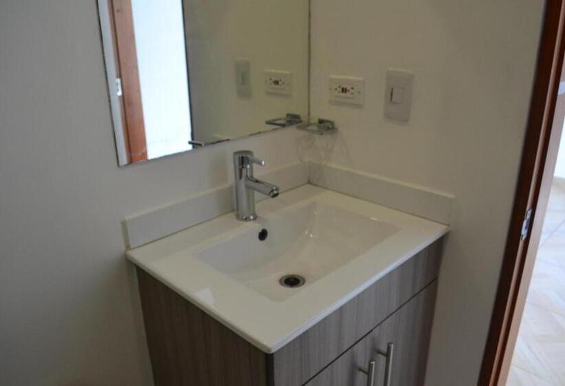 غرفة كلاسيكية رباعية, Royal Cid Bogota