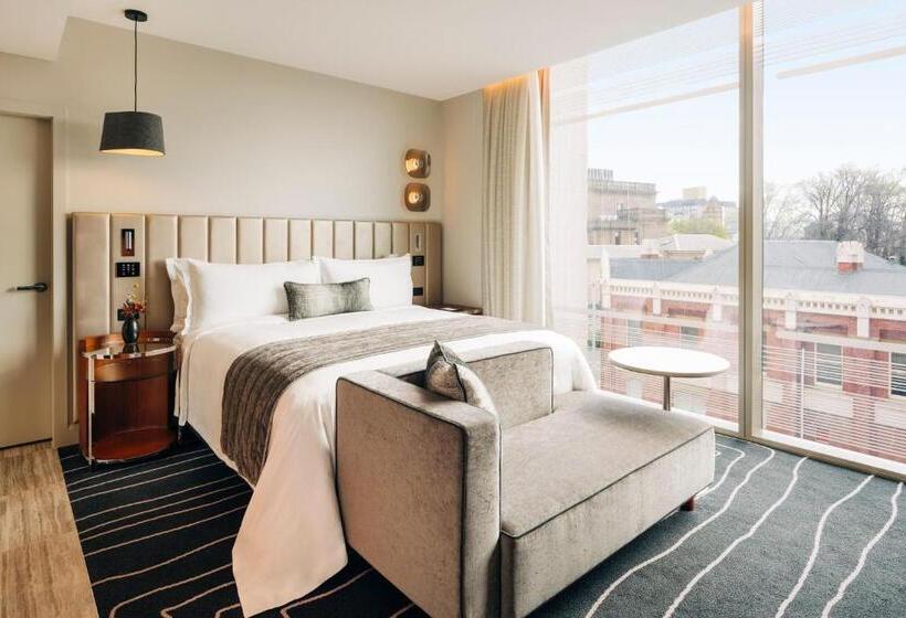 带大床的标准间, The Tasman, A Luxury Collection Hotel, Hobart