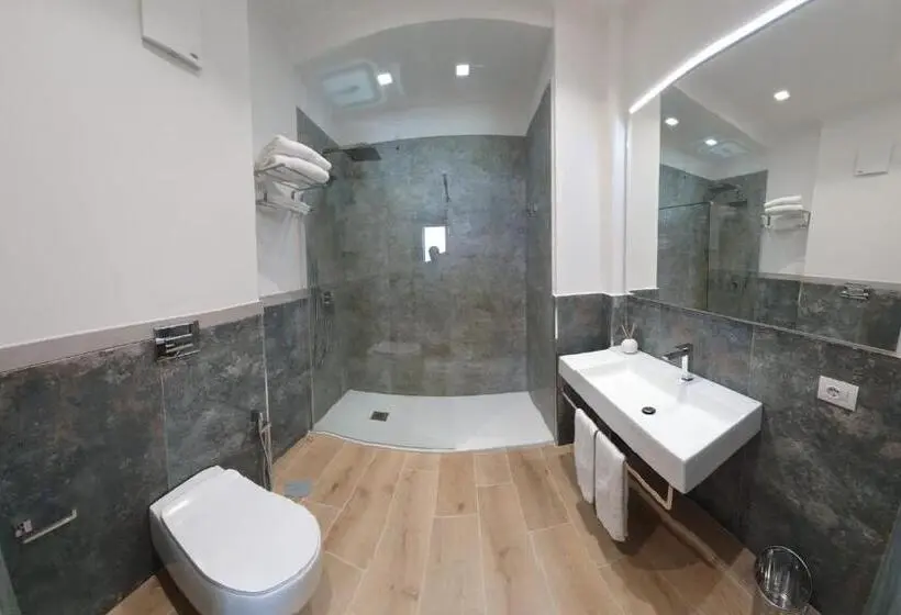 オーシャンビュースタンダードルームバルコニー付き, Filangieri 23 Luxury B&b Sorrento Coast
