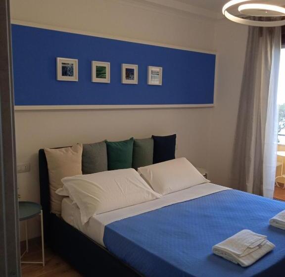 オーシャンビュースタンダードルームバルコニー付き, Filangieri 23   Luxury B&b   Sorrento Coast