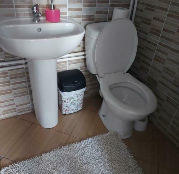 标准间, Casa Dalys