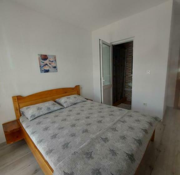 标准间, Casa Dalys