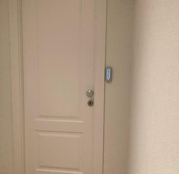 اتاق استاندارد, Fairome Guest House